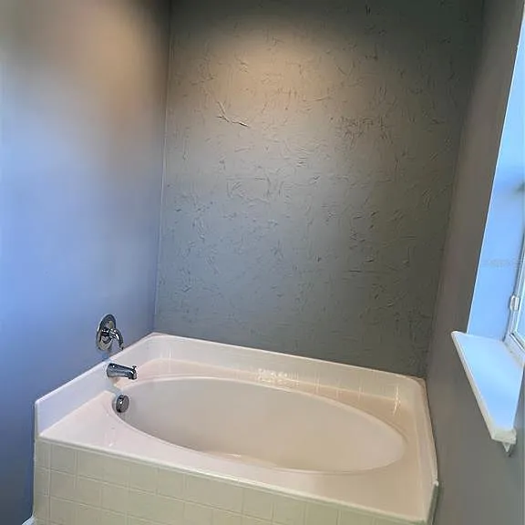 5410 Treig Ln — Photo 14