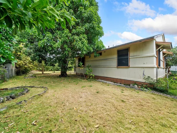 319 Kihapai St APT C, Kailua, HI 96734