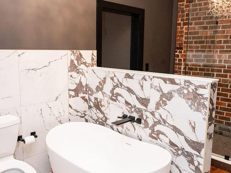 275 S Limestone St #140 — Photo 10
