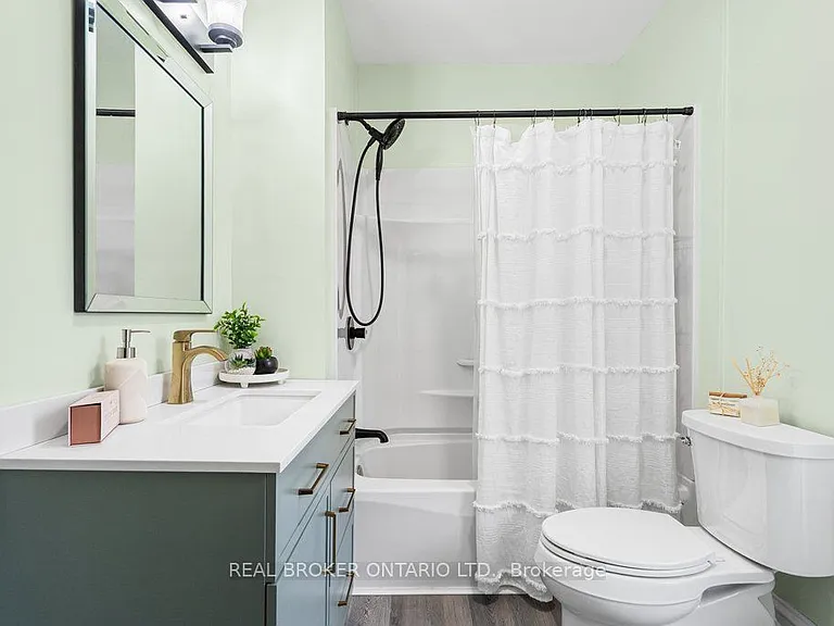 88 Moore St — Photo 37