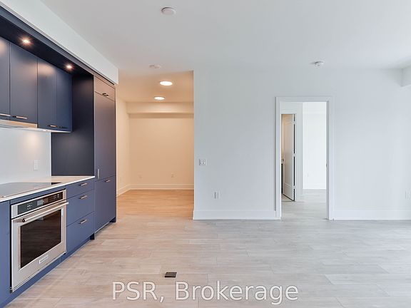 3rd image of 858 Dupont St #733
