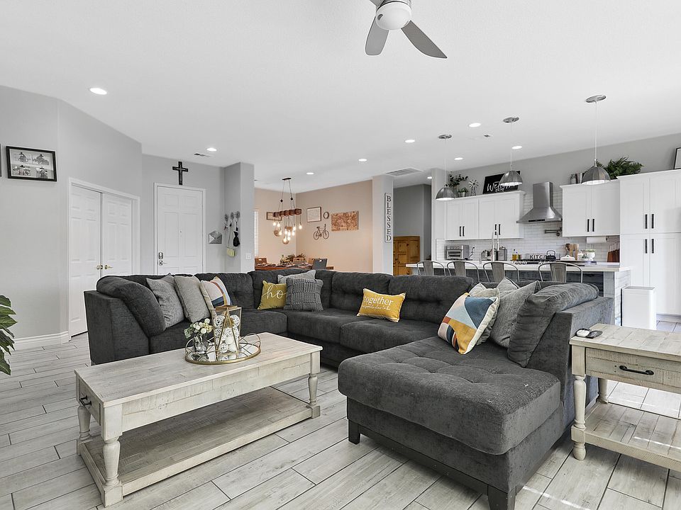 1st image of 80727 Foxglove Ln