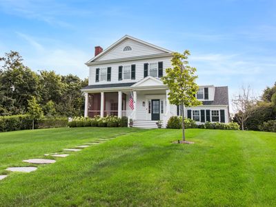 52 Bellport Ln, Bellport, NY, 11713