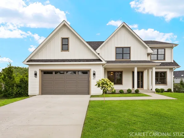831 Avon Ct, Glen Ellyn, IL 60137