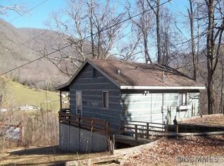 75 Maggie Ln, Maggie Valley, NC 28751