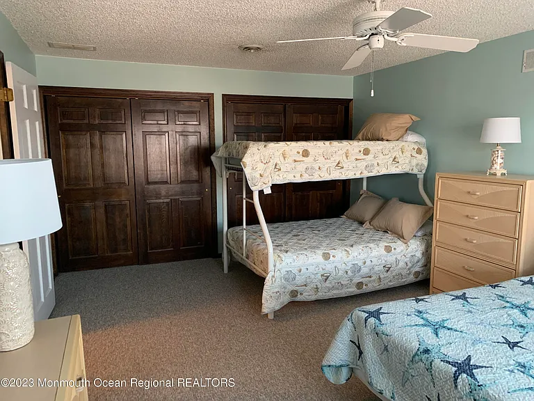 107 Carlton Pl — Photo 10