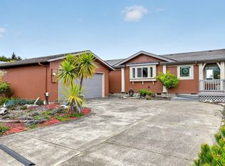 638 NE 55th St, Newport, OR 97365