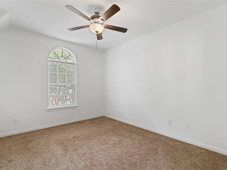 31 Umbria Ln — Photo 26