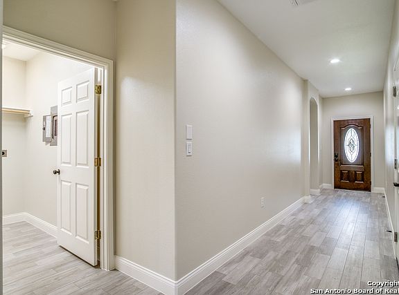 5th image of 8230 Elm Glade