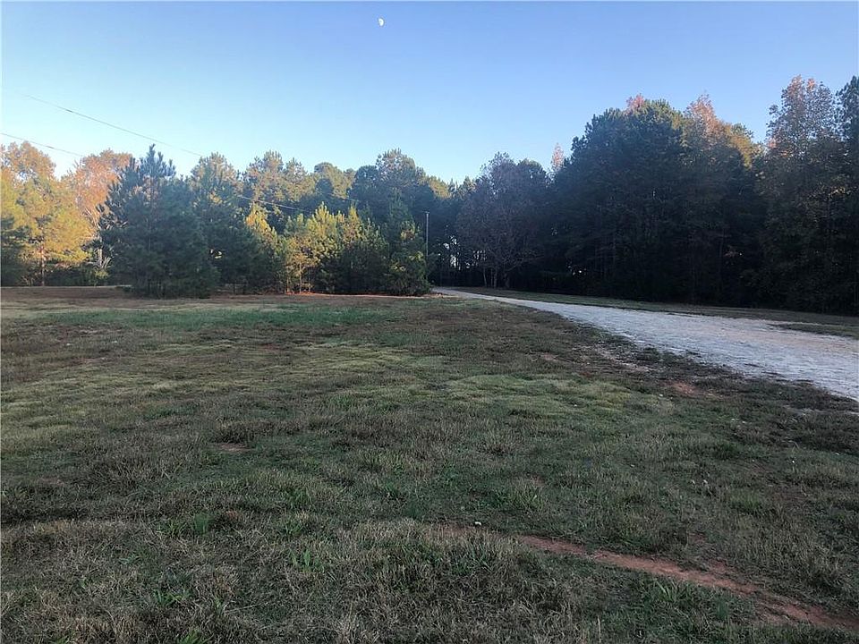 2nd image of 685 Stock Gap Rd
