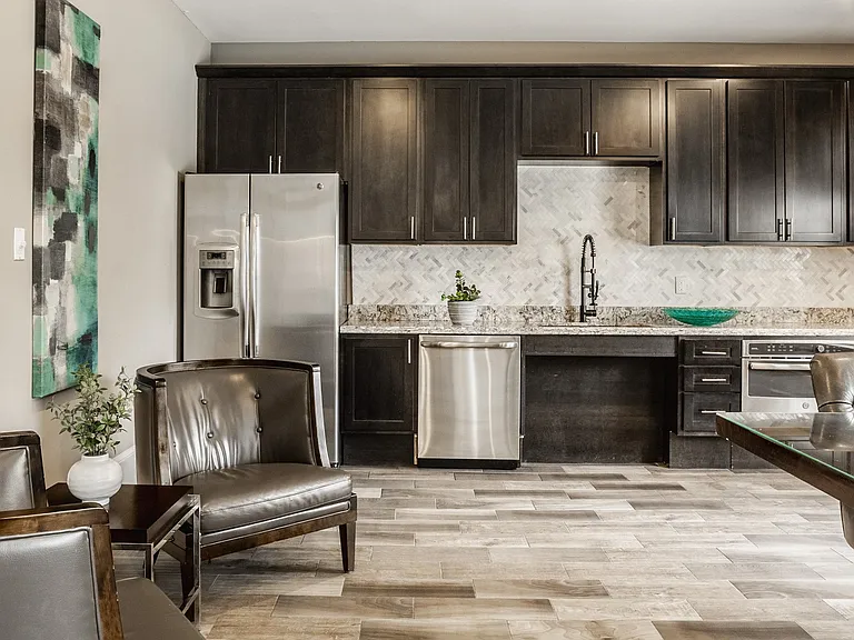 The Avenue at Polaris Apartments — Photo 38