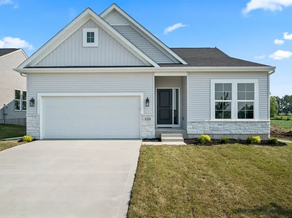 125 NW Rolling Cir, Waukee, IA 50263