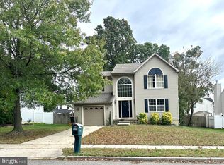 95 Vance Ave, Sicklerville, NJ 08081