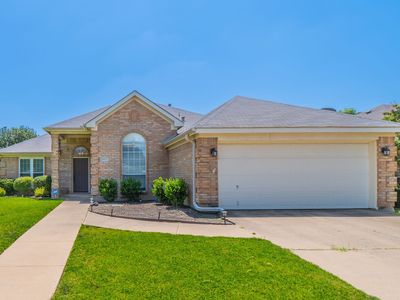 6917 Laurel Canyon Ter, Fort Worth, TX, 76132