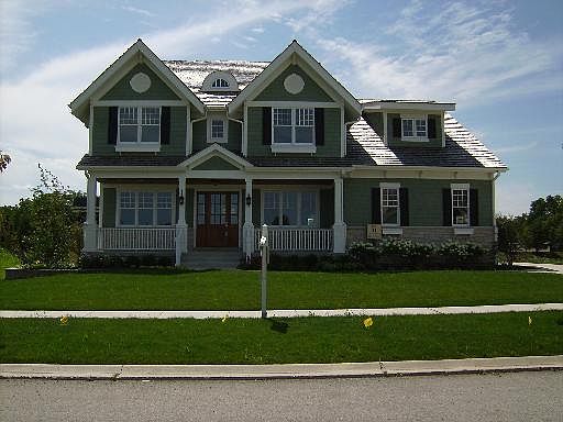 1st image of 243 N Claremont Dr