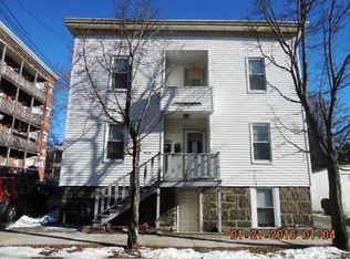 35 Perkins St, Salem, MA 01970