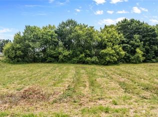 14 Elmer St #106, Lyons, NY 14489