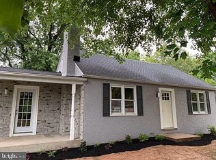 64 Reifsnyder Rd, Royersford, PA 19468