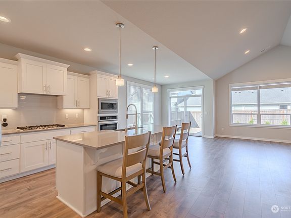 3rd image of 7514 NE 176th Avenue
