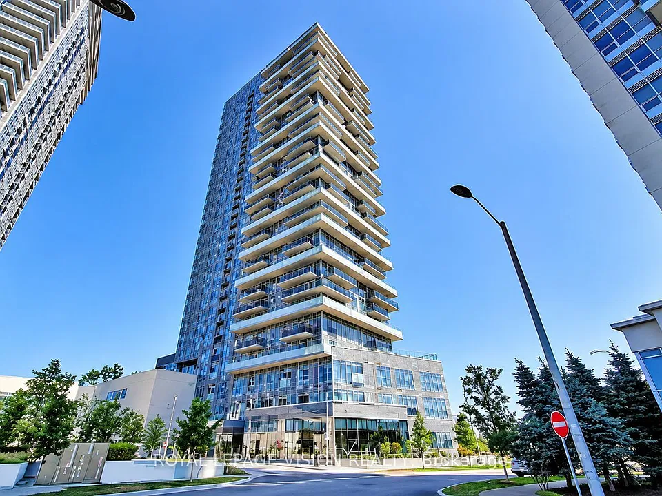 225 Village Green Sq #2404