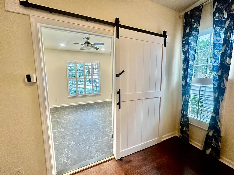 120 Spring Beauty Dr — Photo 22