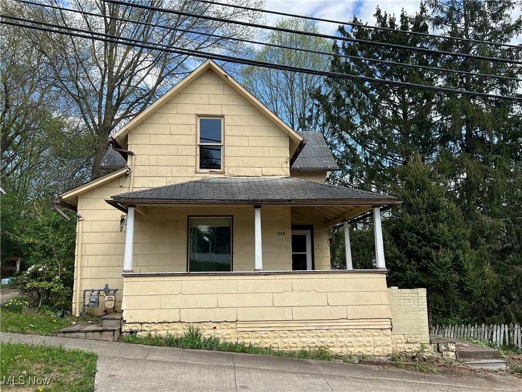 Real estate listing image
