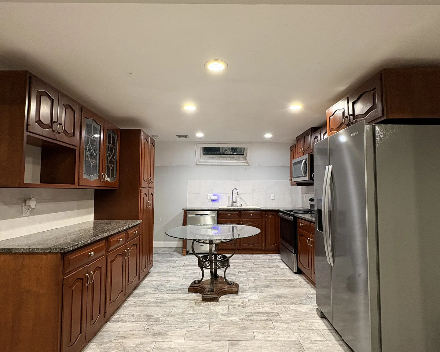4 bed, 1800 sqft, $3,800 — Photo 1