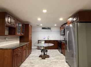 86 Maple St, Waltham, MA 02453