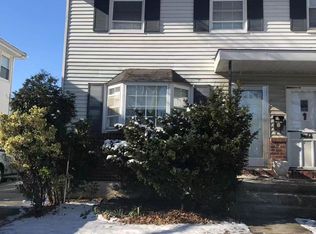 6414 217th St, Bayside, NY 11364