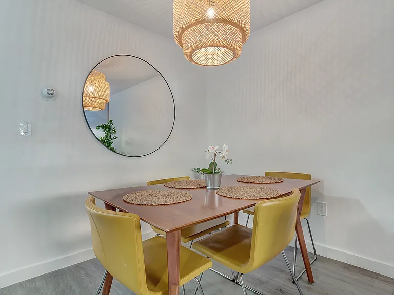 1702 Prospect Pl #1 — Photo 4