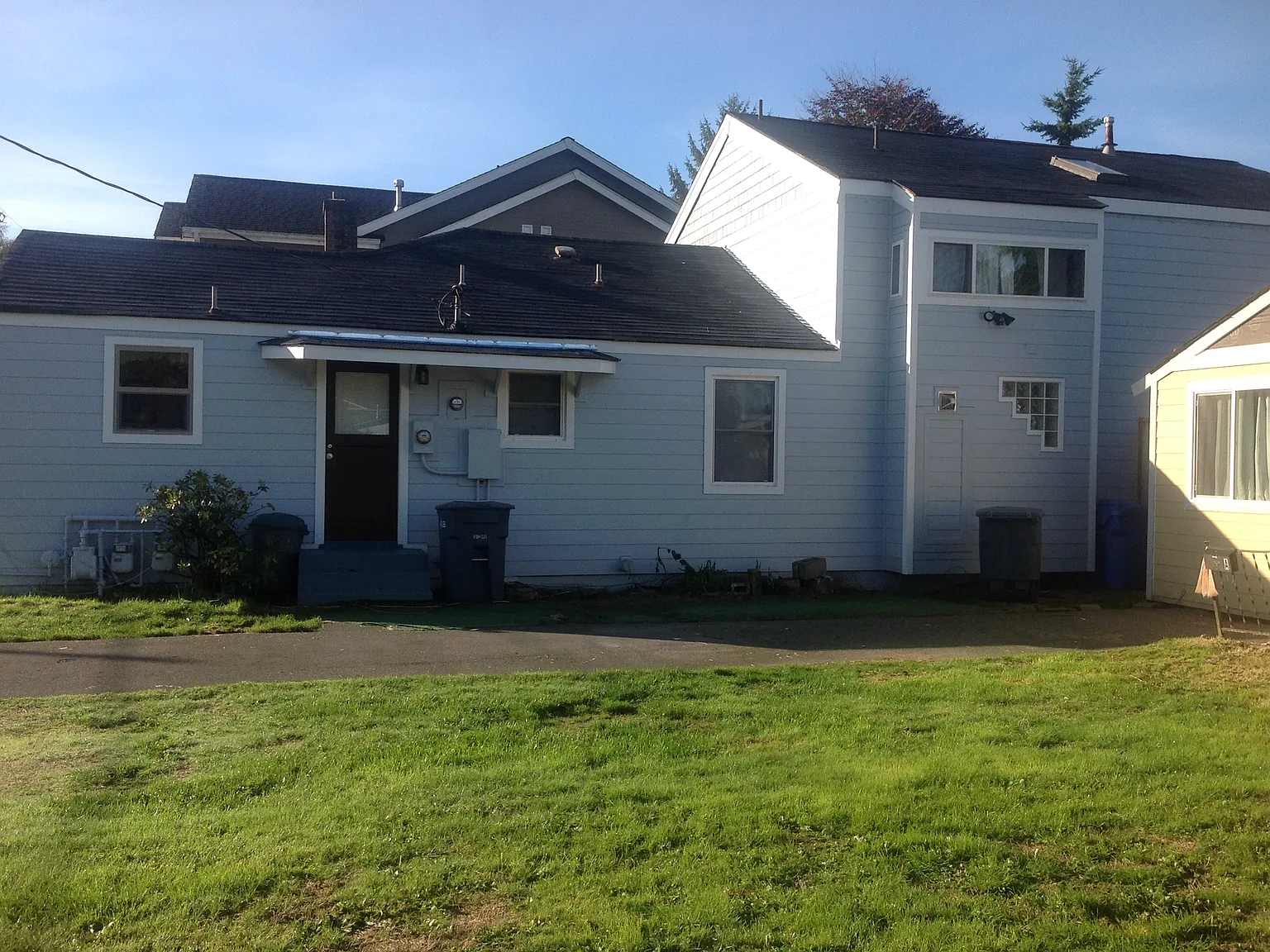 3rd St NE, Puyallup — Photo 2