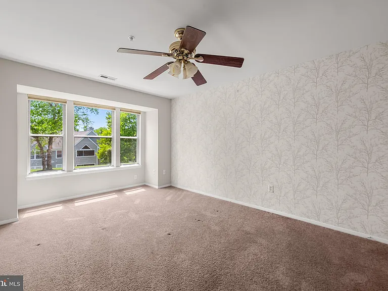 7648 Stony Creek Ln — Photo 13