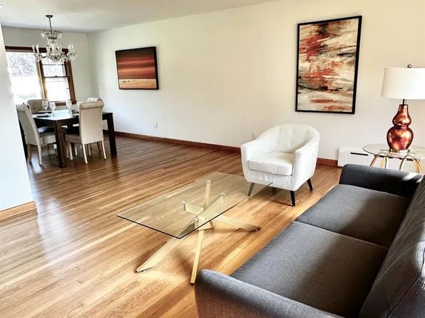760 Coolidge Ave, Woodbridge, NJ 07095