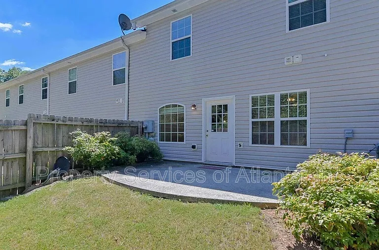 143 Linton Dr — Photo 18