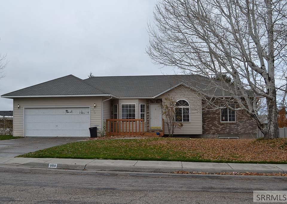 1st image of 950 Hillview Dr