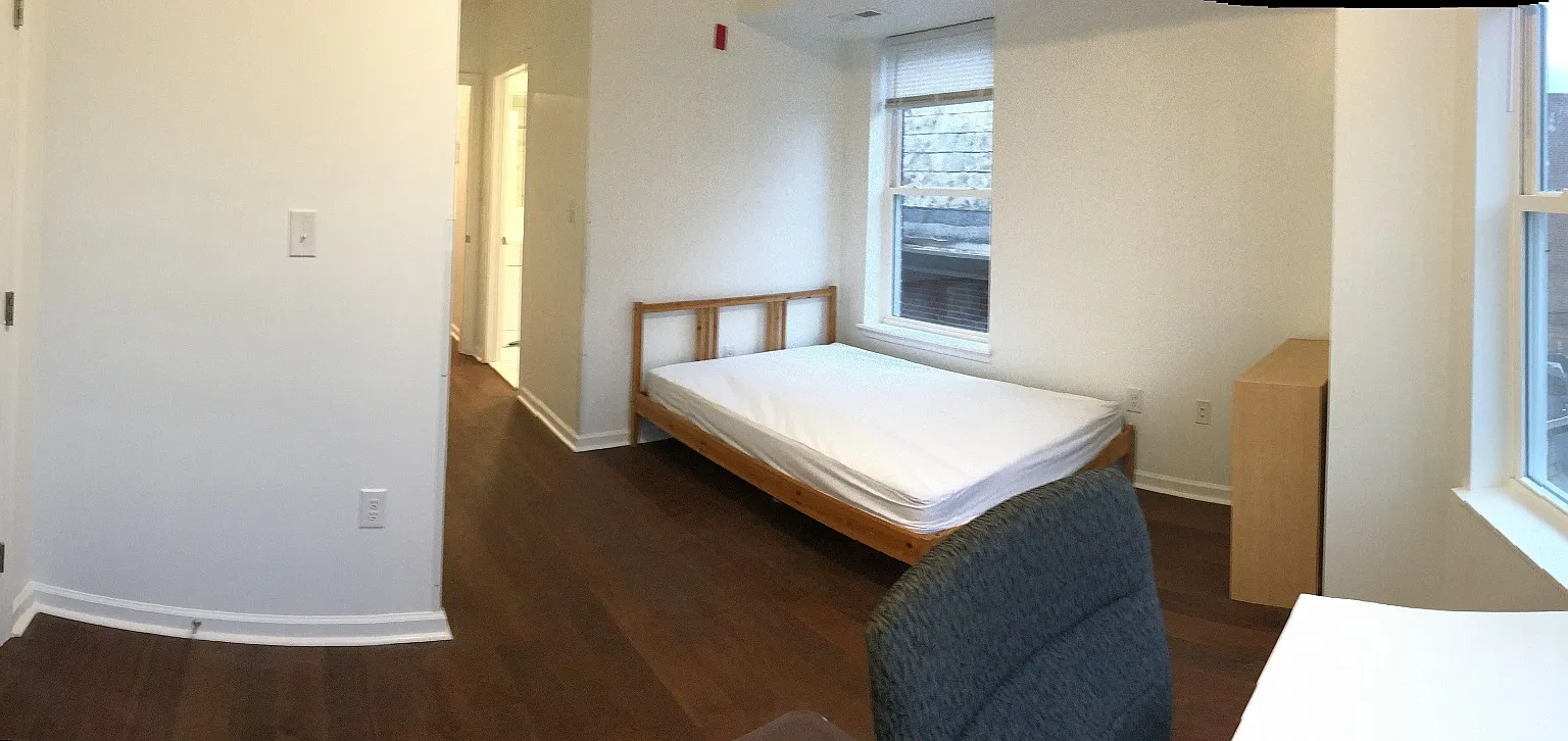 1 bed, 700 sqft, $820 — Photo 2