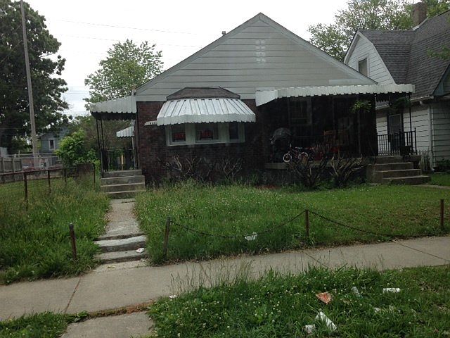 1st image of 437/439 N Linwood Ave