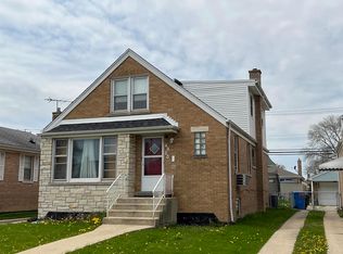 4920 N Nagle Ave, Chicago, IL 60630