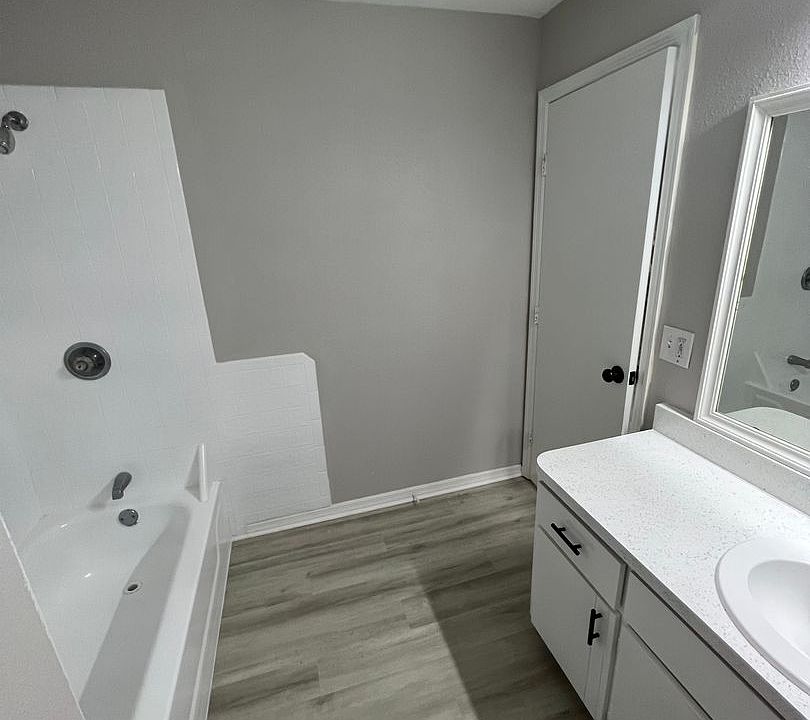 1st image of 4955 Orange Blvd #111