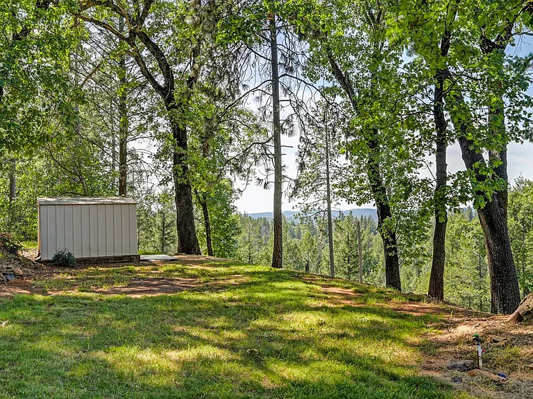 1940 Sliger Mine Rd — Photo 50