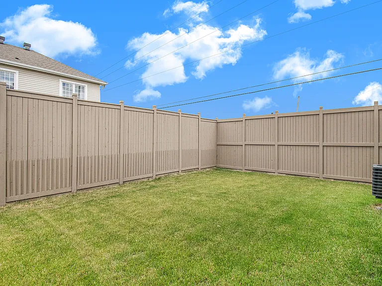 53 Mudminnow Cres — Photo 18