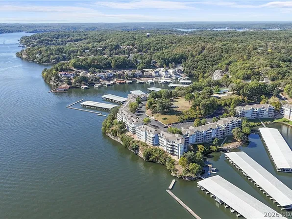 158 Regatta Bay Cir #2C, Lake Ozark, MO 65049