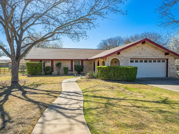 103 Spanish Oak Ln, Kerrville, TX 78028