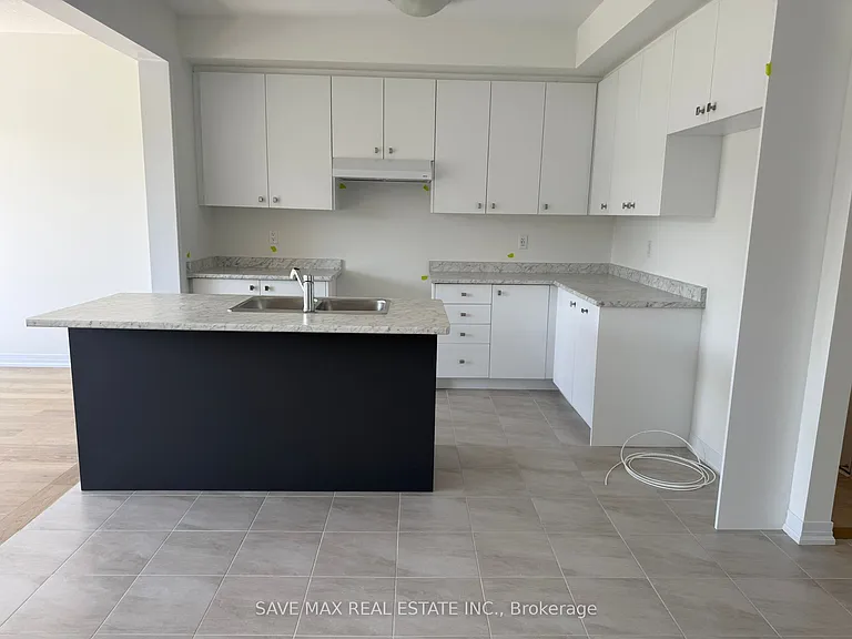 265 Velvet Way — Photo 2