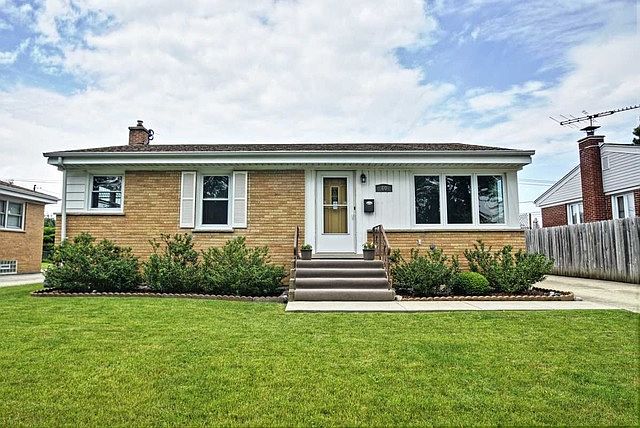 1st image of 60 Wisconsin Dr