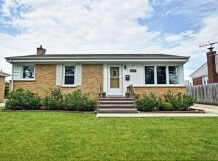 60 Wisconsin Dr, Des Plaines, IL 60016