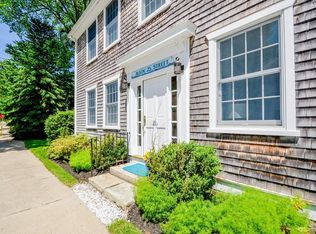 25 Main St #2, Marion, MA 02738