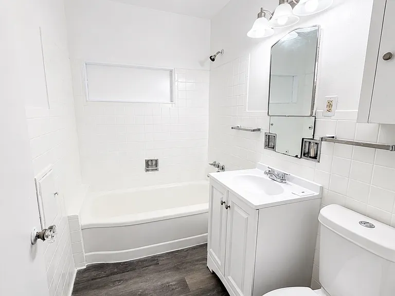 5298 Neff Ave — Photo 9