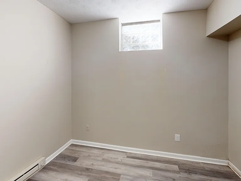 1, 2, and 3-bedroom floor plans