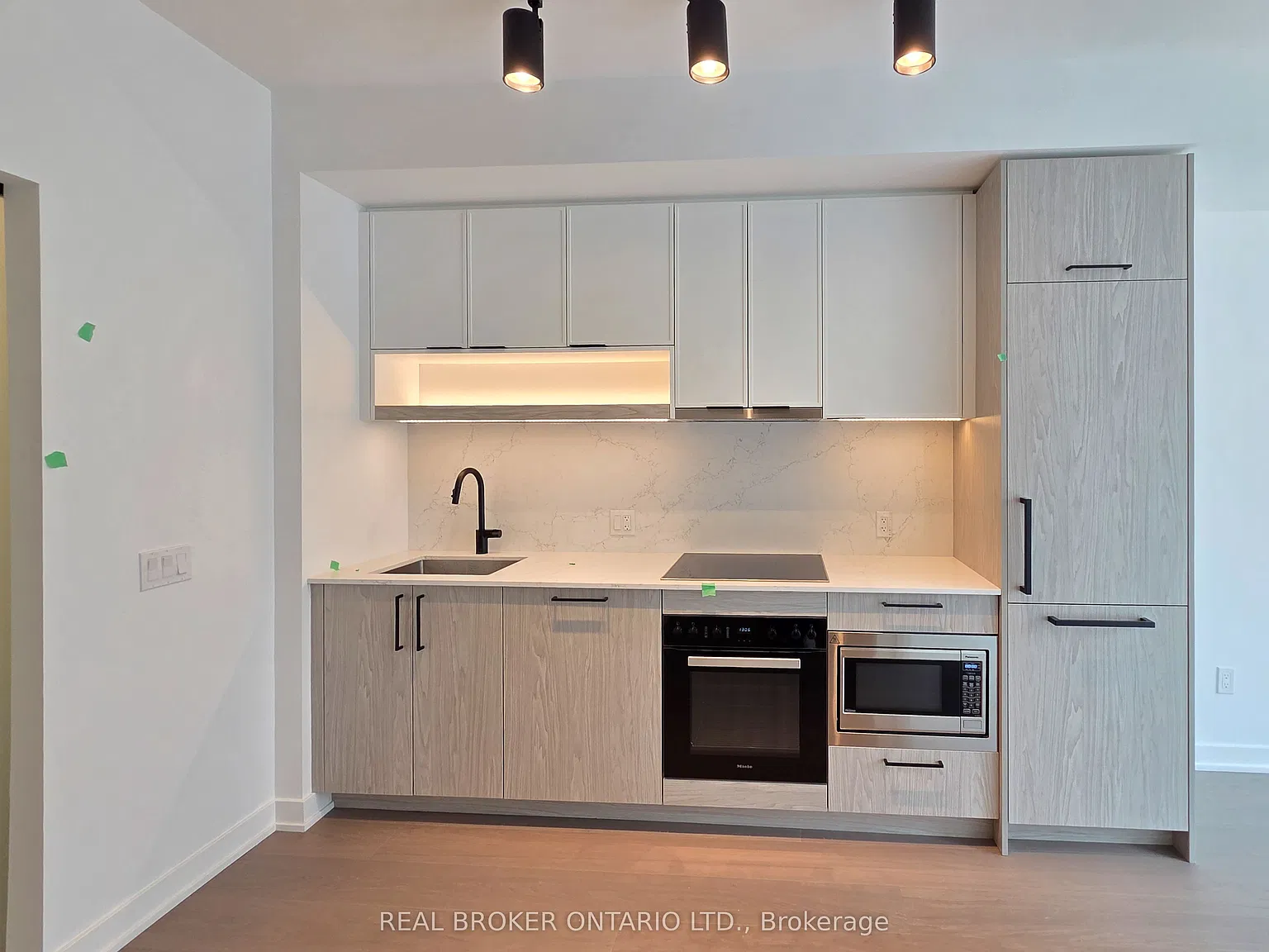 1 bed, $2,350 — Photo 3